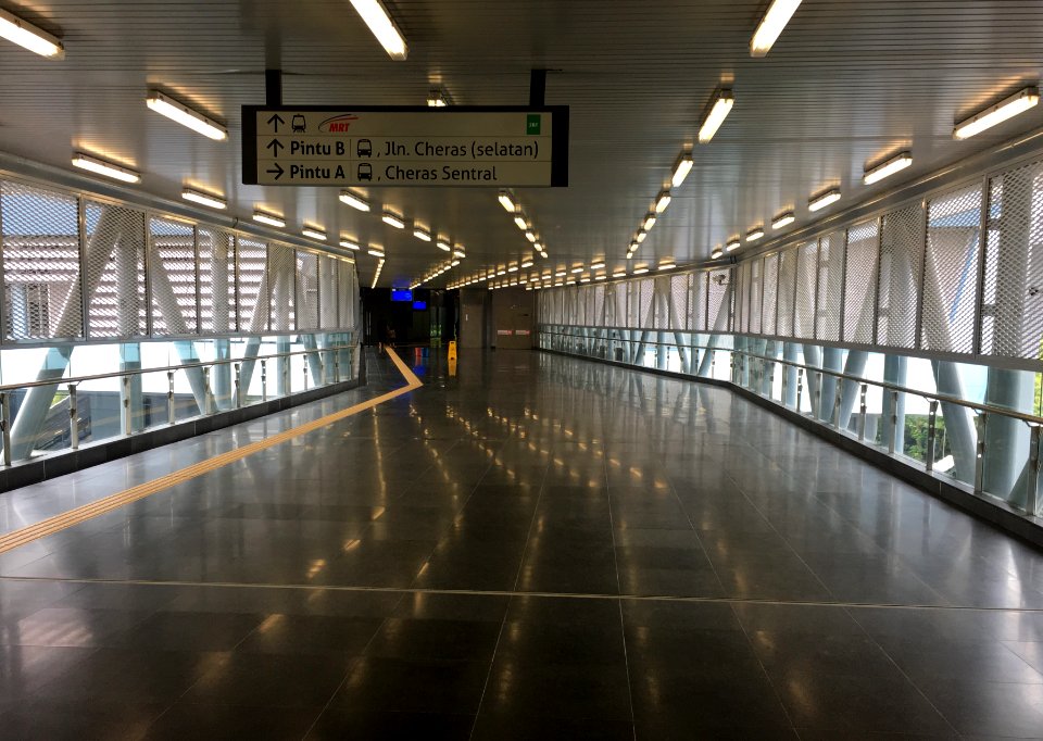 SBK Line Taman Connaught Entrance A 5