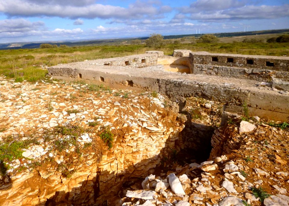 Sargentes de la Lora - Parapeto de la muerte y sistema defensivo de trincheras de la Guerra Civil 3