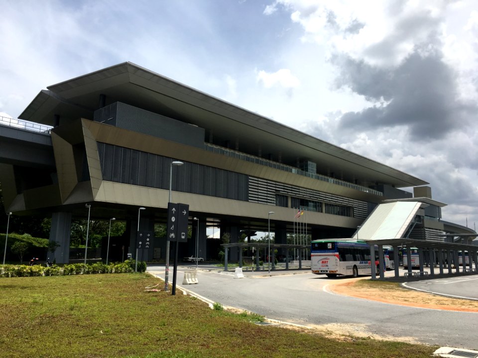 SBK Line Kwasa Sentral Overall View 1