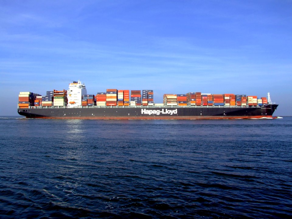 Savannah Express pA approaching Port of Rotterdam, Holland 18-Jan-2005