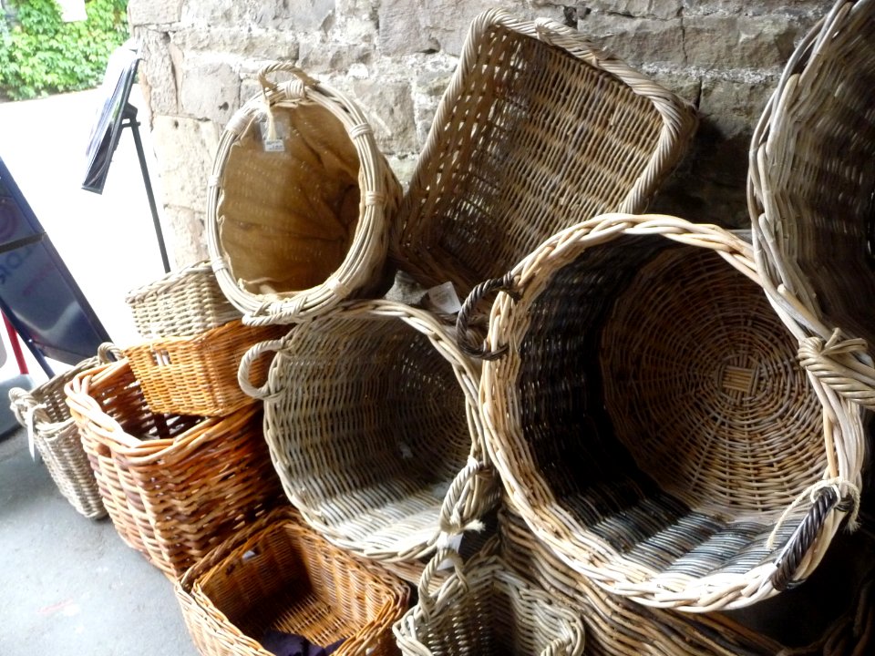 Shop in Hay-on-Wye 09