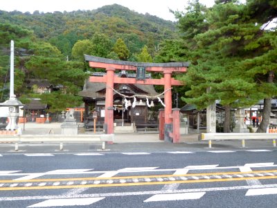 Shirahige-Jinja nov2016 05
