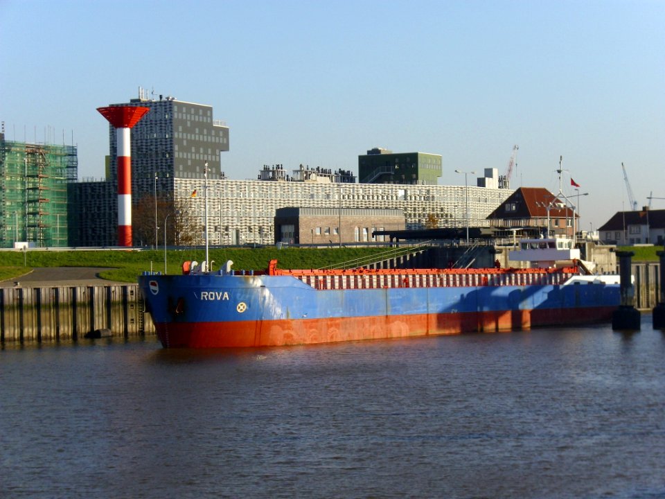 Ship Rova 2011-10-23 (1)