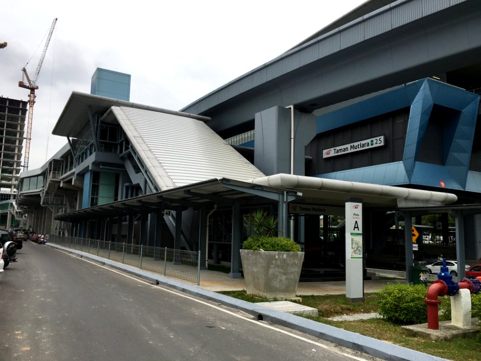 SBK Line Taman Mutiara Entrance A 1