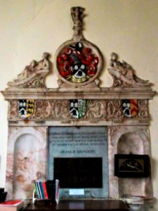 Saunders memorial, Welford
