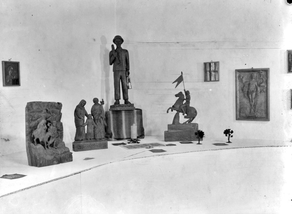 Tentoonstelling beeldhouwwerk te Arnhem, Bestanddeelnr 901-8126