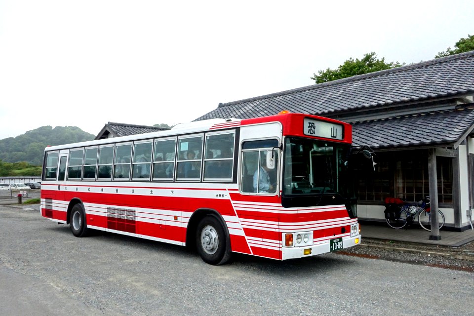 Shimokita Kotsu bus at Mount Osore - Mutsu, Aomori - DSC00174