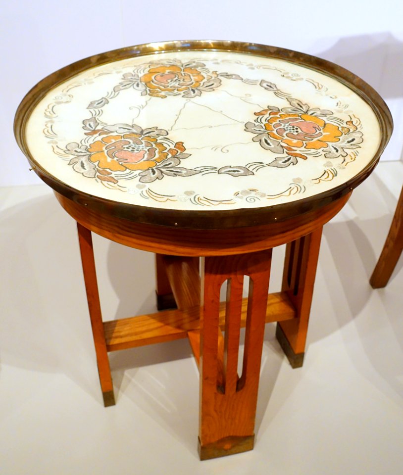 Table with Art Nouveau embroidery, made by Lindell's furniture factory, Norrkoping, oak, brass, glass, silk - Nordiska museet - Stockholm, Sweden - DSC09818