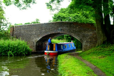 Swivel Bridge No 108,Staffordshire and Worcestershire Canal - Great Haywood, Staffordshire, England - DSC09858