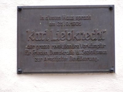 Tafel am Güldenen Greif in Arnstadt 1