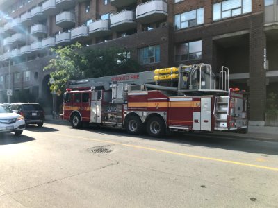 Toronto Fire Service Vehice T333 AY 46941 Sherbourne 01