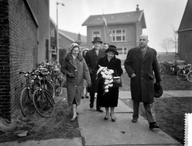 Tewaterlating van de Lieve Consol bij de Zaanlandse, Bestanddeelnr 911-0273