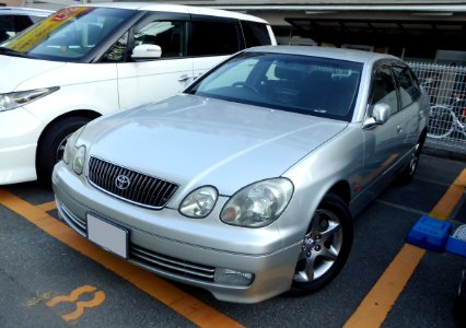 Toyota ARISTO V300 (JZS160) front