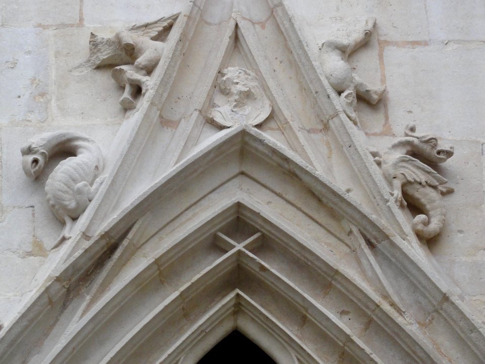 Toul (Meurthe-et-M.) Cloître de la collégiale Saint-Gengoult, détail (04)