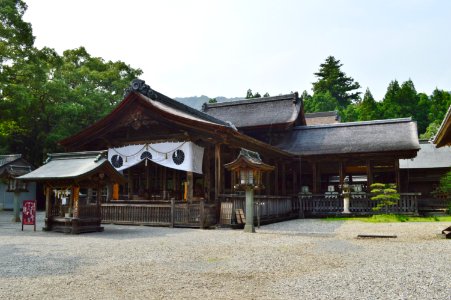 Tosa-jinja haiden-4
