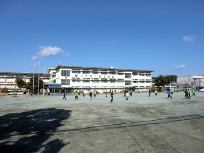 Toyokawa City Hachinan Elementary School (2011.01) 2