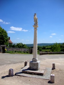 Touches (Mercurey, Saône-et-Loire, Fr) calvaire