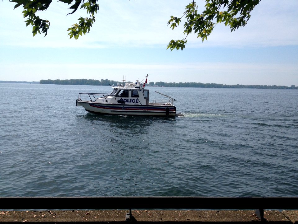 Toronto Police Vessel 04