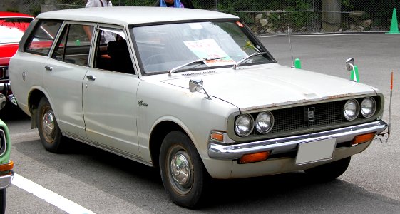 Toyopet Corona Van T80