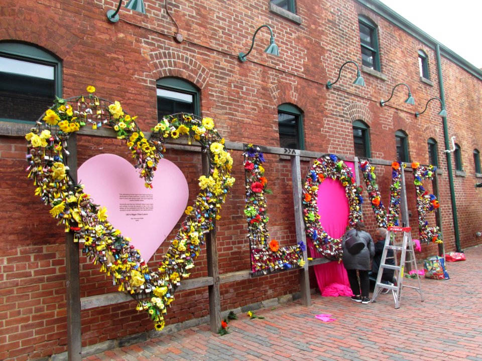 Toronto Distillery District 2019 06