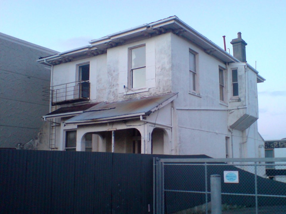 Ugly Charming House I Liked In Dunedin
