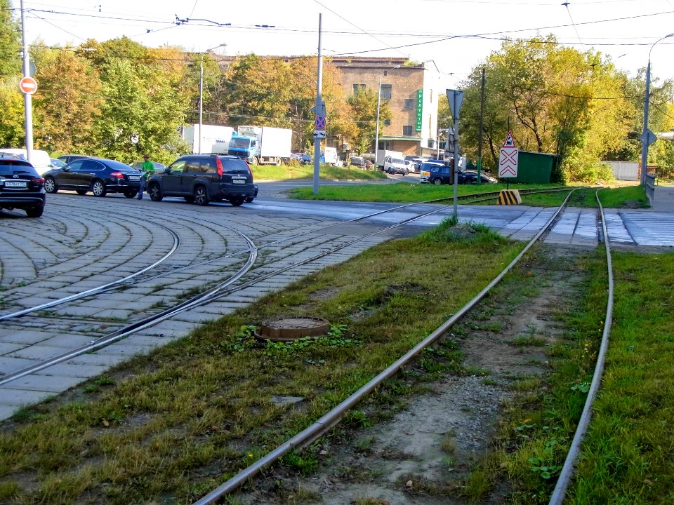Ugreshskaya tram and railway connection