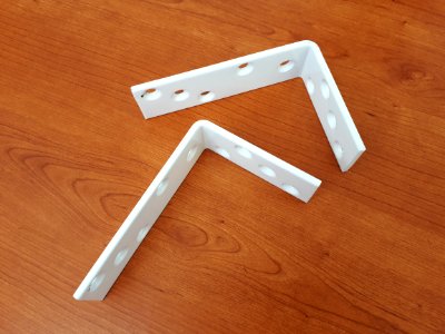 Two white metallic shelf brackets - 12 x 8 cm - D