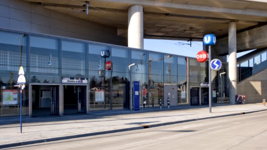 U2 Stadlau AG süd Kaisermühlenstraße 01