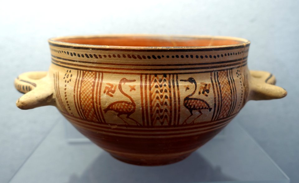 Two-handled bowl, Attic, c. 750 BC, L 51 - Martin von Wagner Museum - Würzburg, Germany - DSC05639