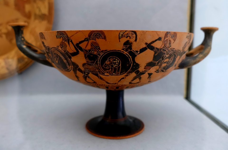 Two-handled bowl, Attic, c. 550 BC, L 451, view 2 - Martin von Wagner Museum - Würzburg, Germany - DSC05425