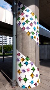 U2 Krieau Kunst Säulen a