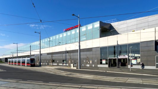 U2 Hausfeldstraße AG 01