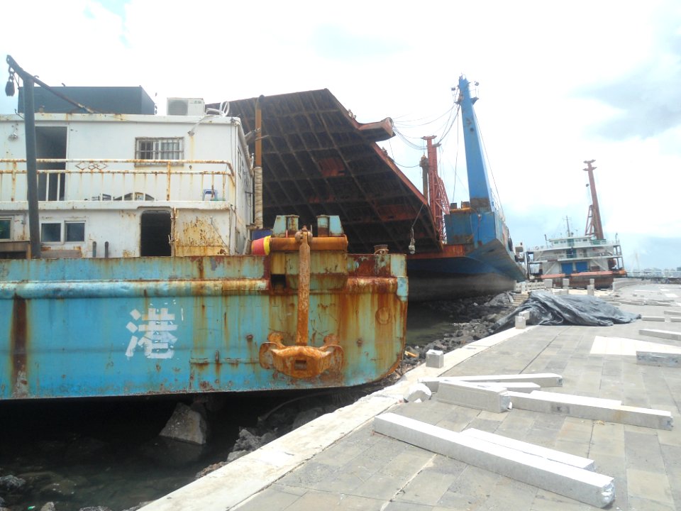 Typhoon Rammasun (2014) in Haikou - 04
