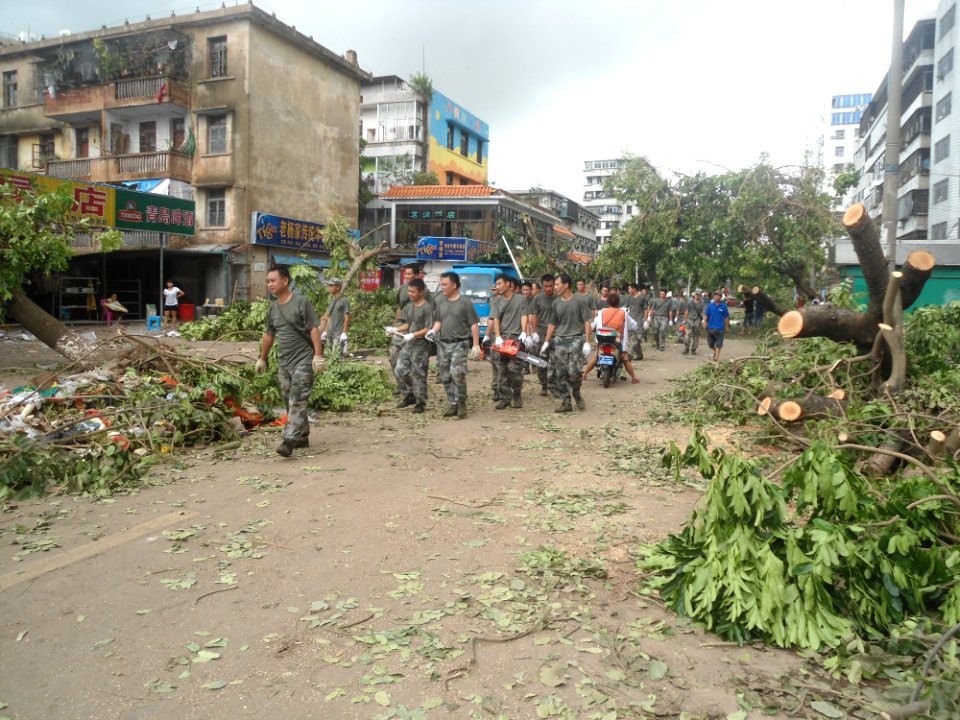 Typhoon Rammasun (2014) in Haikou - 09