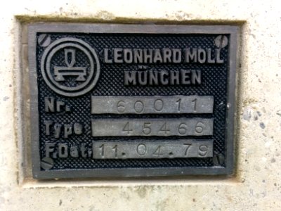 Typenschild Leonhard Moll