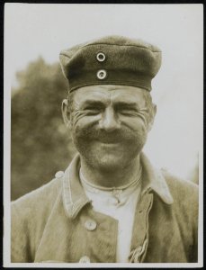 Type of German prisoner captured in the new push, Bestanddeelnr 158-0233
