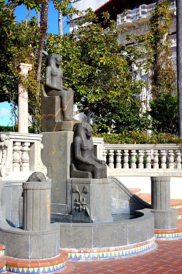 Two Sekhmet Figures and Two Sekhmet Heads, Egypt, New Kingdom, 18th & 19th Dynasty - Hearst Castle - DSC06420