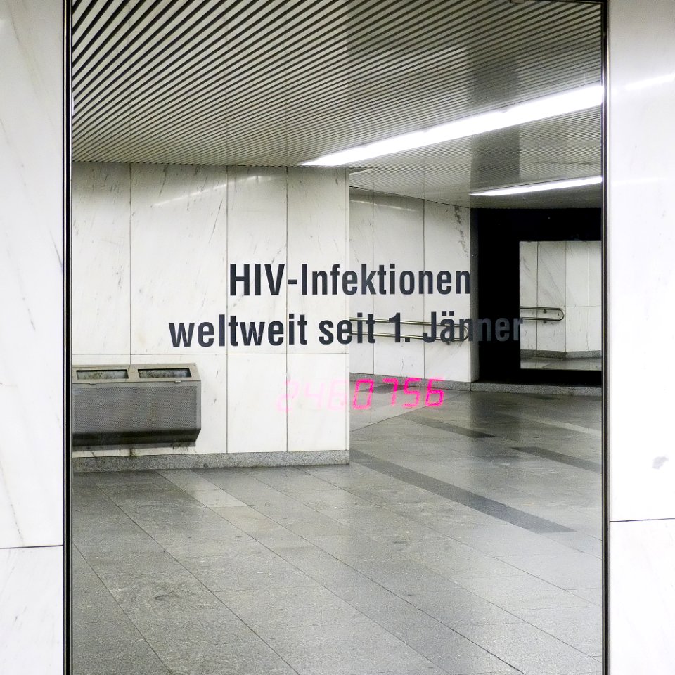 U1 Karlsplatz Kunst Factoid 11 HIV-Infektionen