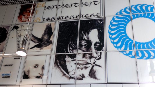 U1 Südtiroler Platz Kunst Wandbild e