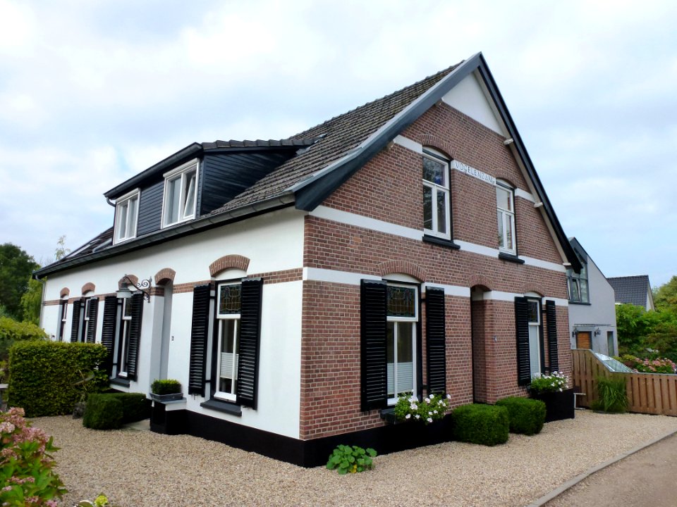 Ubbergen (NL) Kasteelselaan 4-6