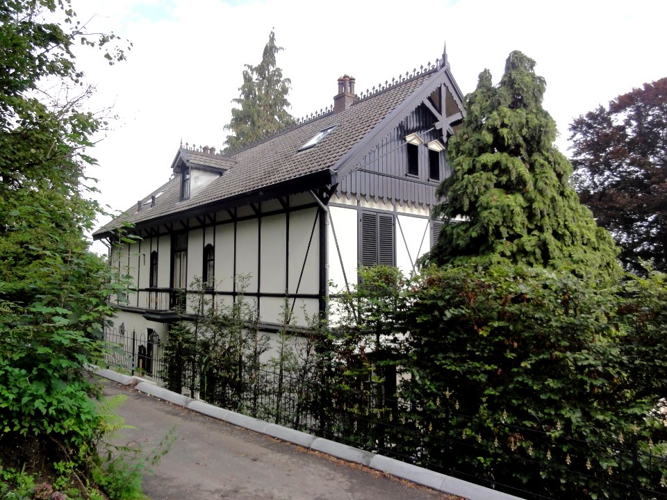 Ubbergen Rijksmonument 35793 Villa Montana Pompweg 11
