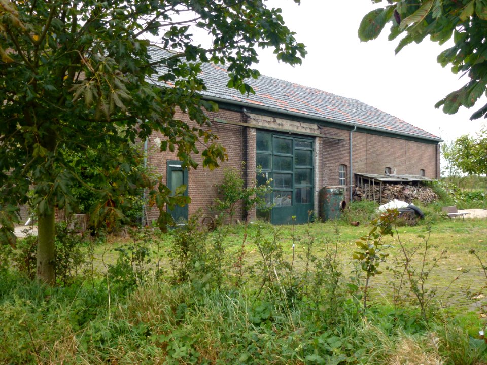 Ubbergen, Leuth, Rijksmonument 522002 schuur bij boerderij Botsestraat 9
