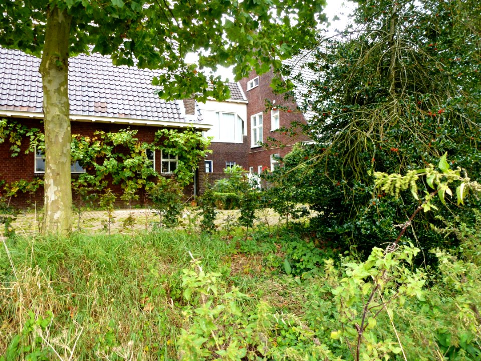 Ubbergen, Leuth, Rijksmonument 522001 boerderij met kop-hals-romp