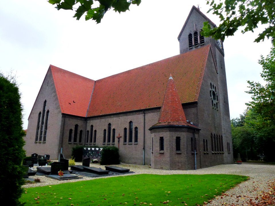Ubbergen, Leuth Remigiuskerk zijgevel noord
