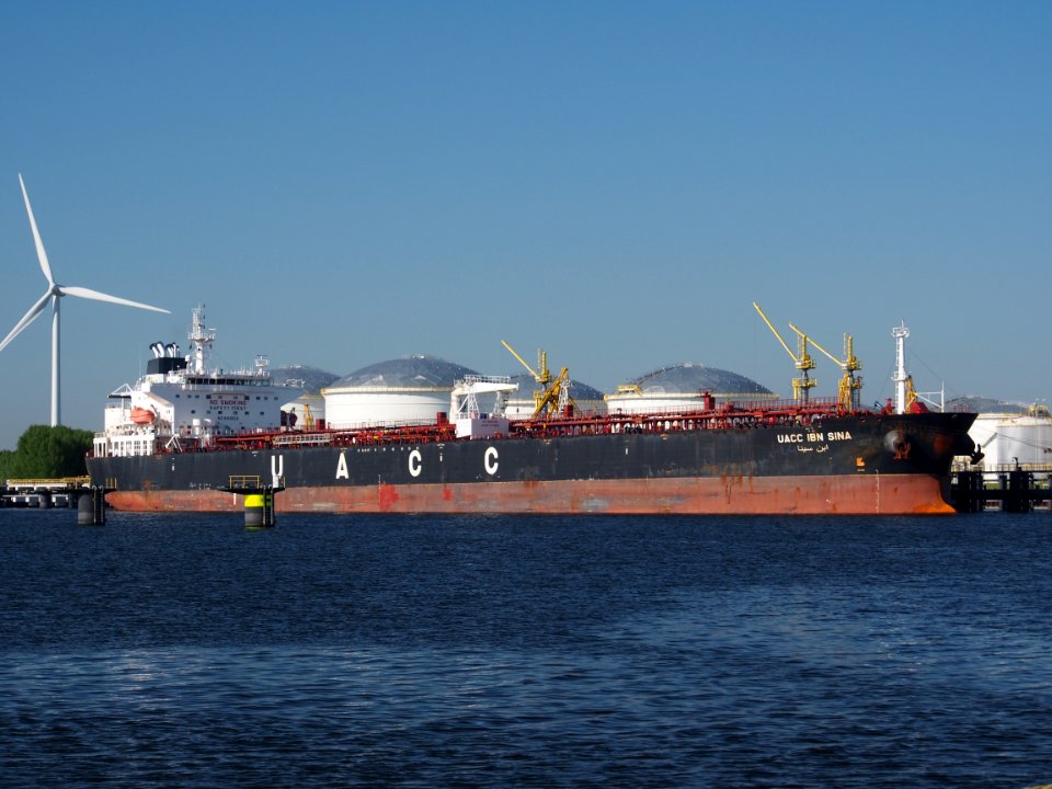 UACC IBN SINA IMO 9485629 pic2