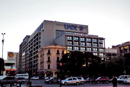 UADE desde 9 de julio e independencia