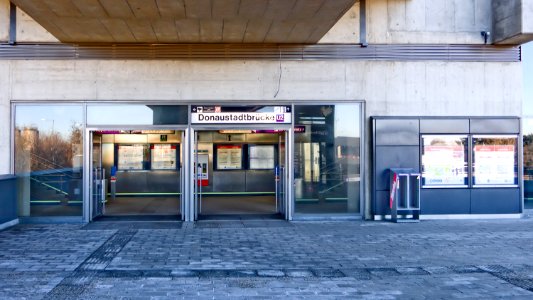 U2 Donaustadtbrücke AG nord Effenbergplatz 01
