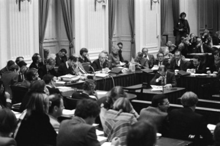 Tweede Kamer , algemene beschouwingen, nummer 32 en 33 Kabinet (zijaanzicht), nu, Bestanddeelnr 931-0671