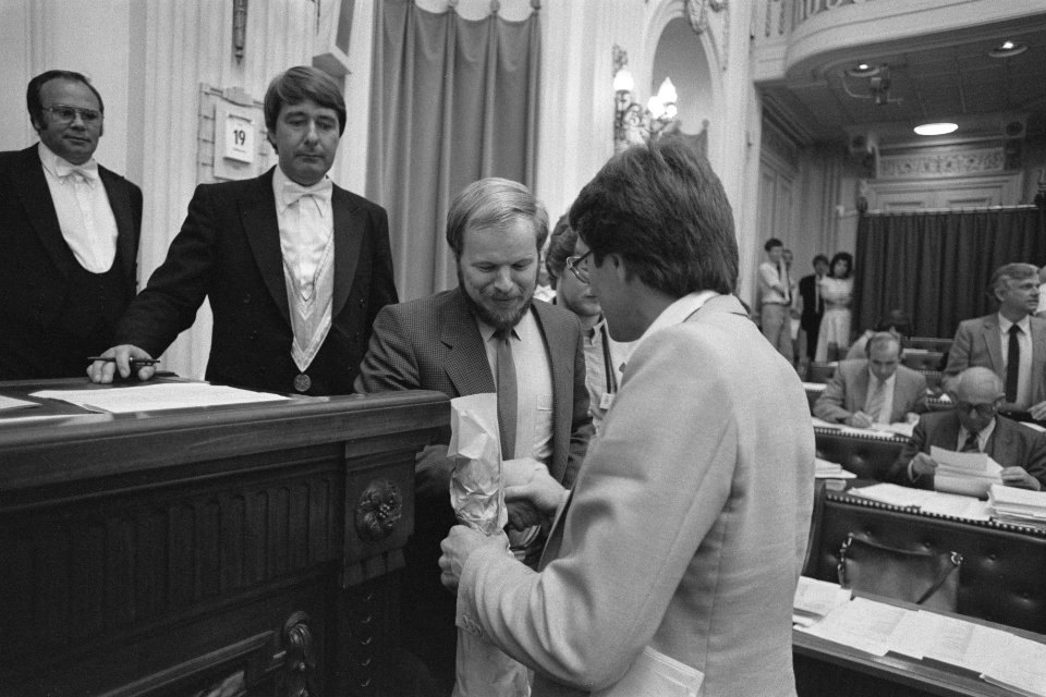 Tweede Kamer , beediging PvdA-lid Willem Vermeend Willem Vermeend tijdens beed, Bestanddeelnr 933-0079