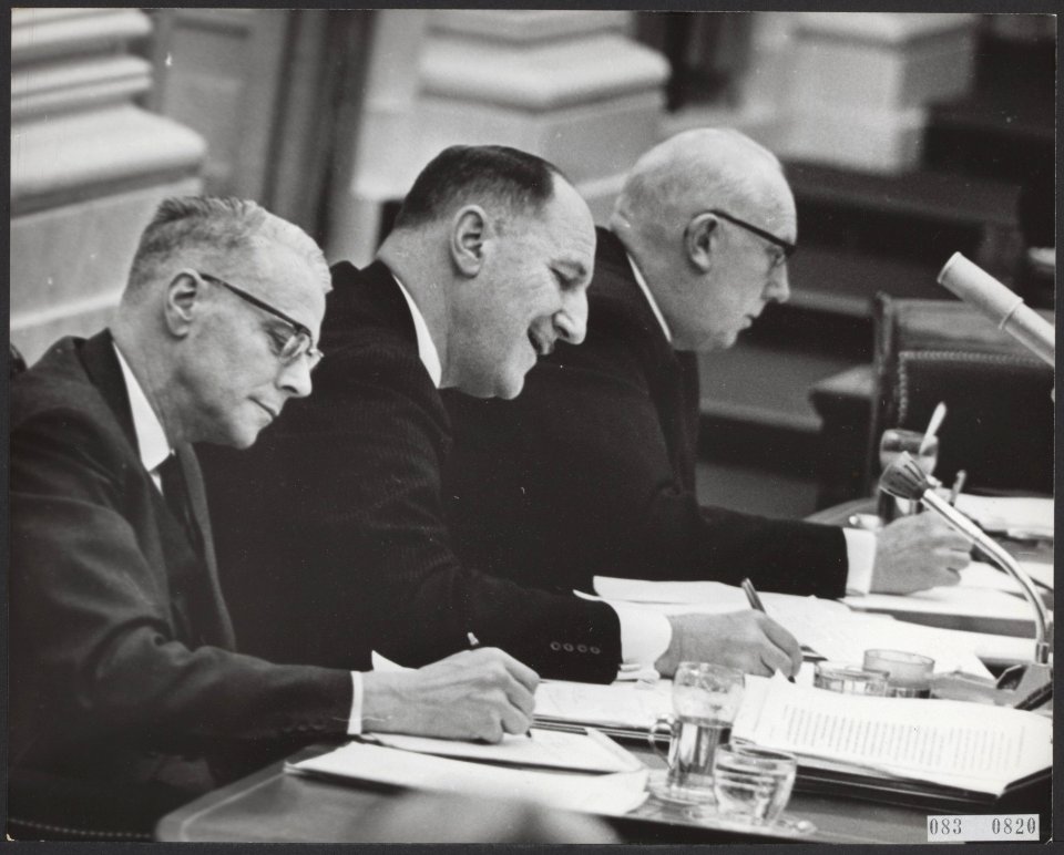 Tweede kamer, ministers, Block L. D., Diepenhorst I.N.th., Luns, J.A.M.H., Bestanddeelnr 083-0820